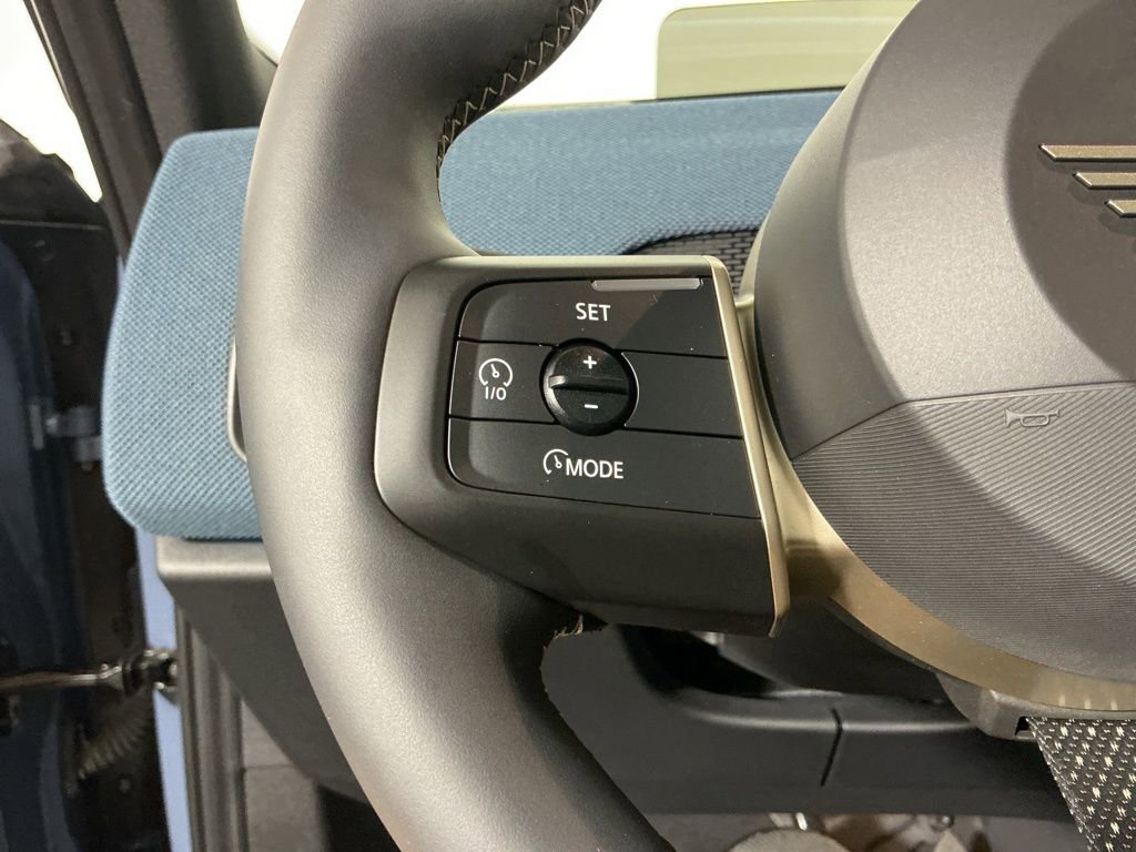 Certified 2025 MINI Cooper Countryman S w/ Comfort Package Max AWD/4WD image 17