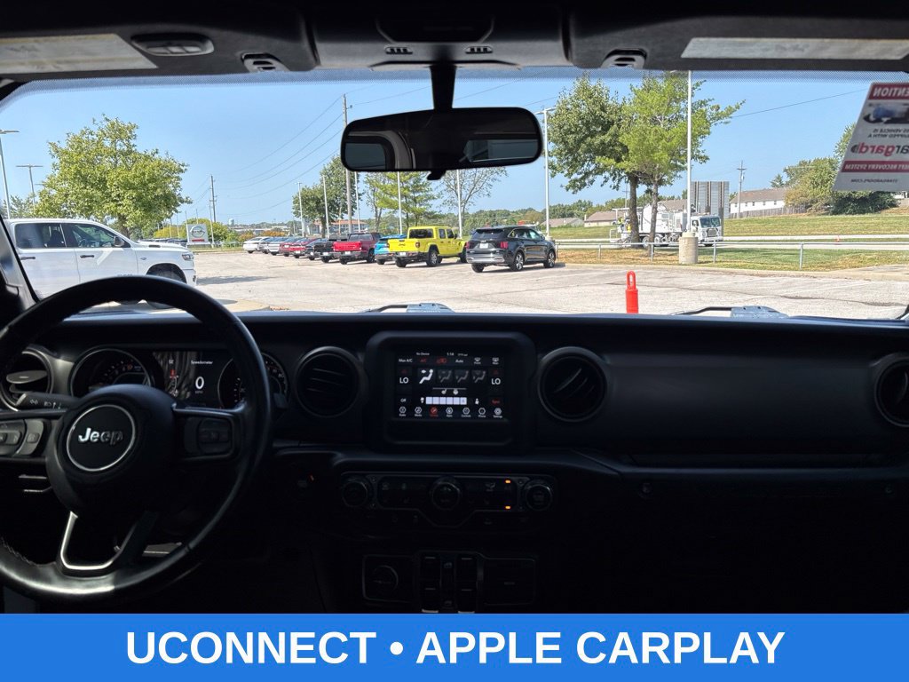 Used 2022 Jeep Wrangler Unlimited Sport AWD/4WD image 2