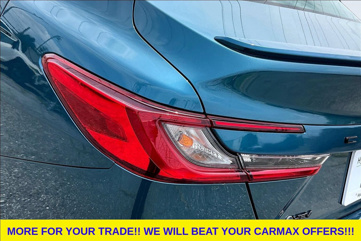 Used 2025 Toyota Camry SE FWD image 21