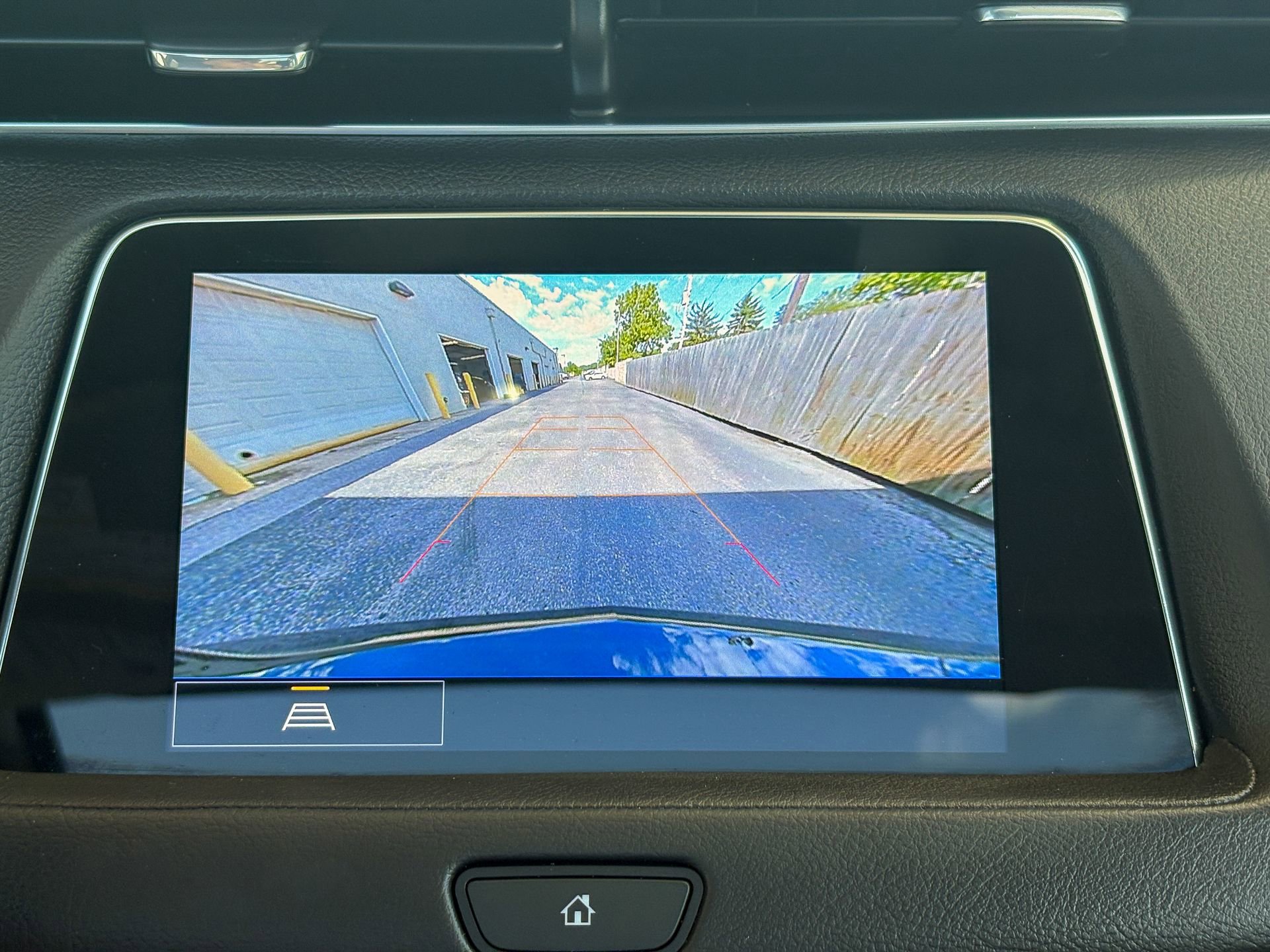 Used 2022 Cadillac XT4 Premium Luxury AWD/4WD image 19