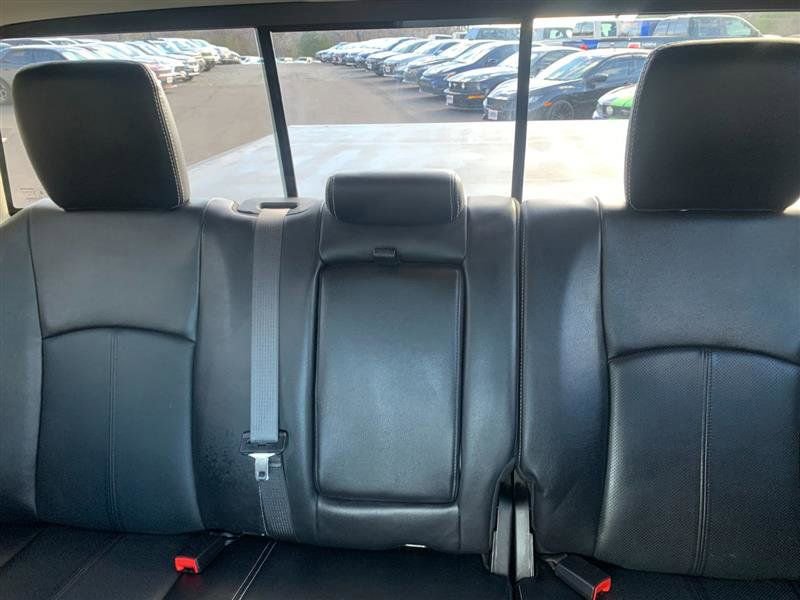 Used 2018 RAM 1500 Laramie image 15