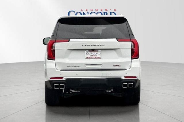 Used 2025 GMC Yukon Denali image 5