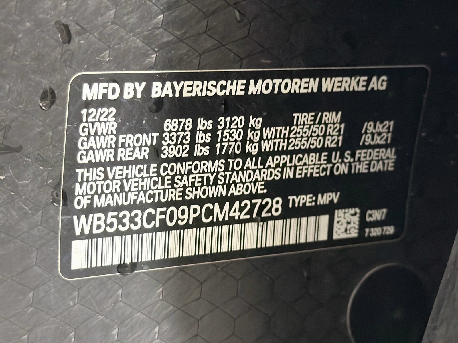Certified 2023 BMW iX M60 w/ Executive Package AWD/4WD image 36