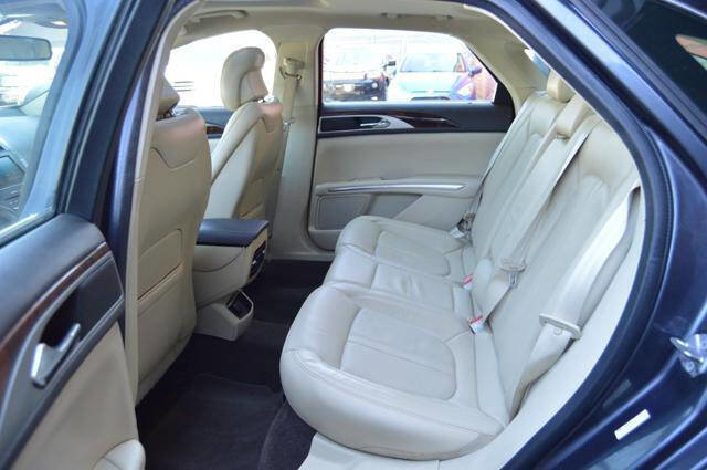 Used 2014 Lincoln MKZ AWD w/ Equipment Group 102A Reserve image 39