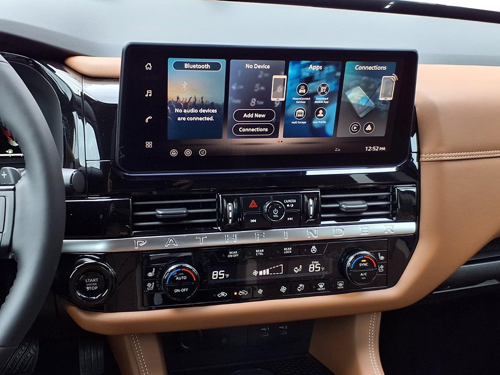 New 2026 Nissan Pathfinder Platinum AWD/4WD image 13