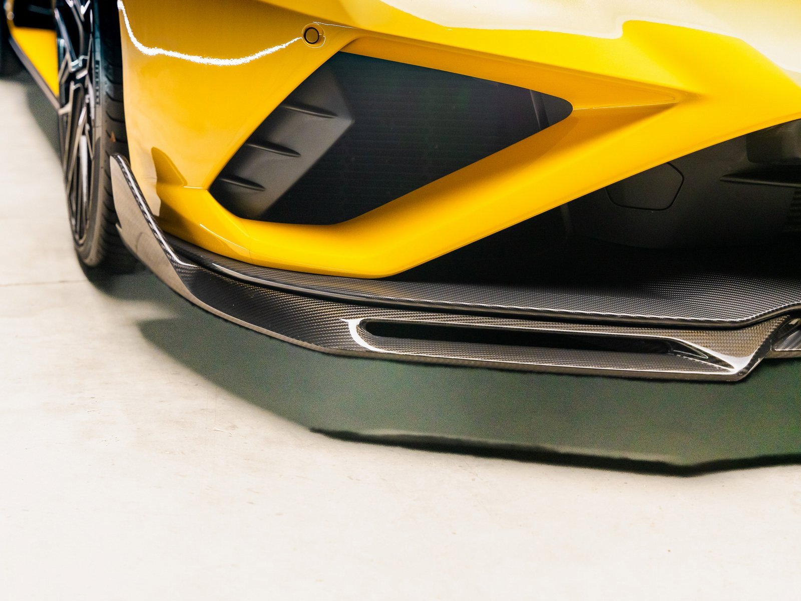 Used 2022 Lamborghini Huracan EVO image 30