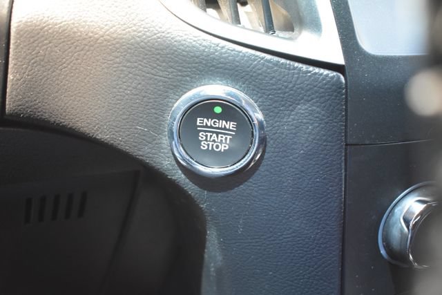 Used 2019 Ford Edge SEL w/ Equipment Group 201A AWD/4WD image 23