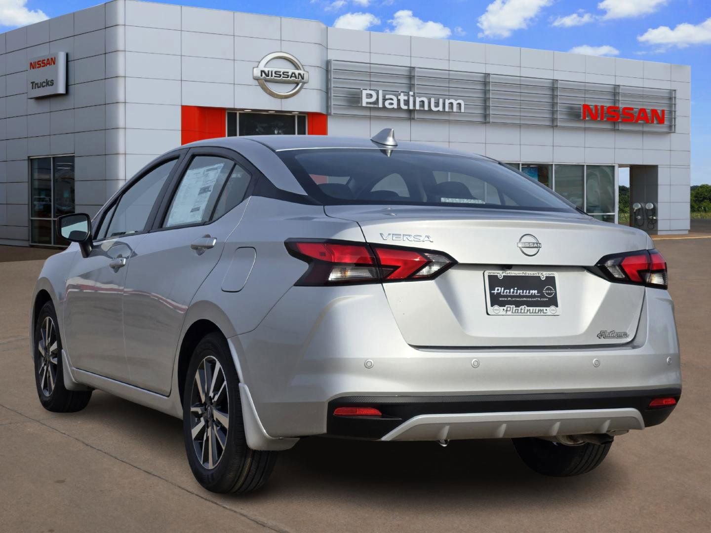 New 2025 Nissan Versa SV w/ Trunk Package image 4