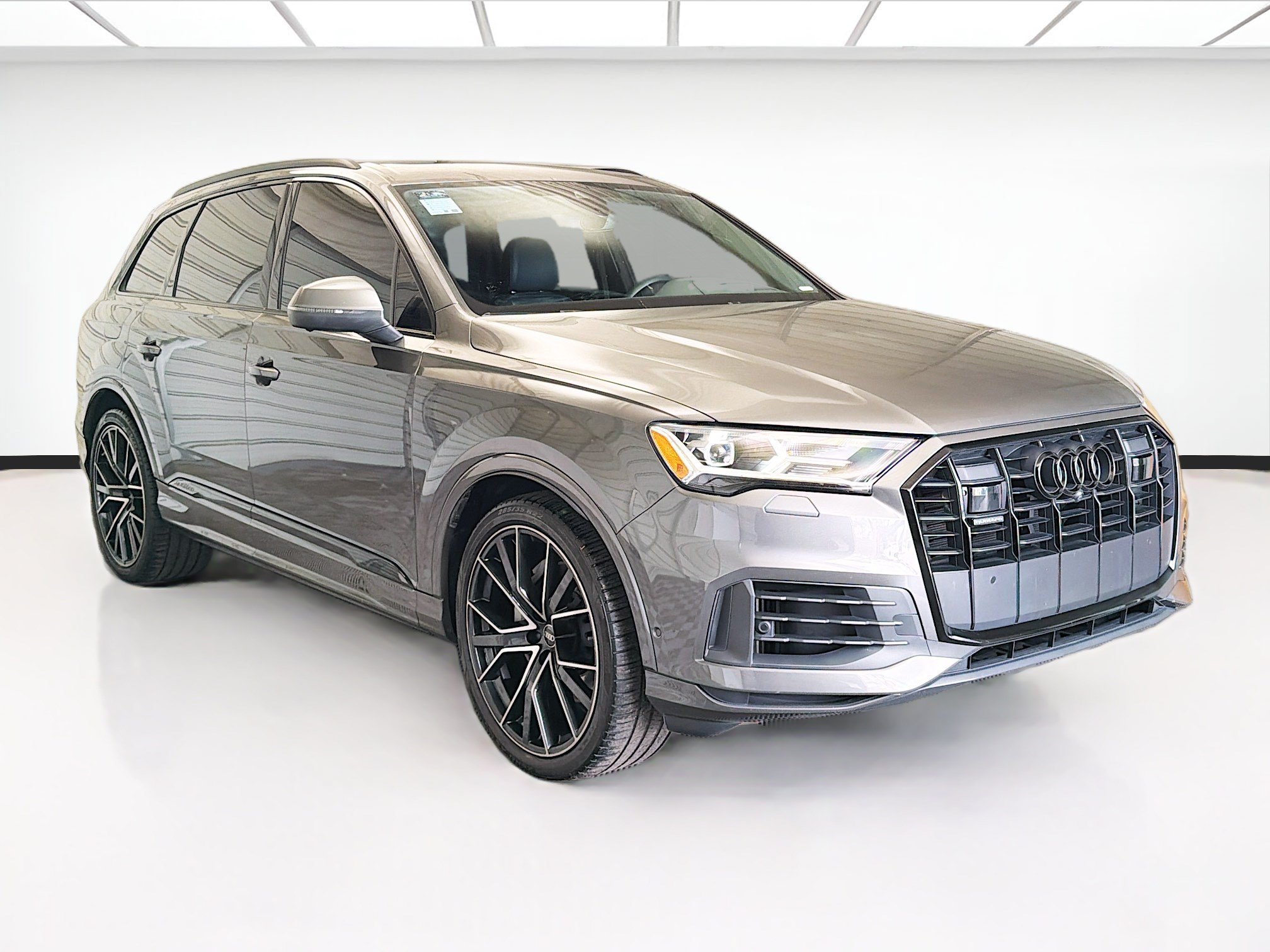 Used 2022 Audi Q7 3.0T Prestige AWD/4WD image 3