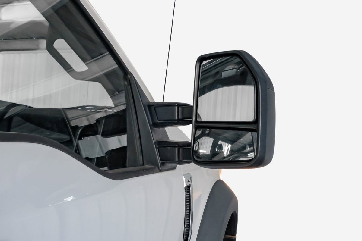 Used 2021 Ford F550 4x4 Crew Cab Super Duty w/ Power Equipment Group image 40