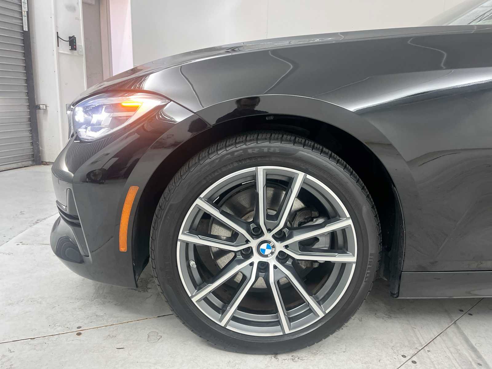 Used 2020 BMW 330i Sedan w/ Convenience Package RWD image 25