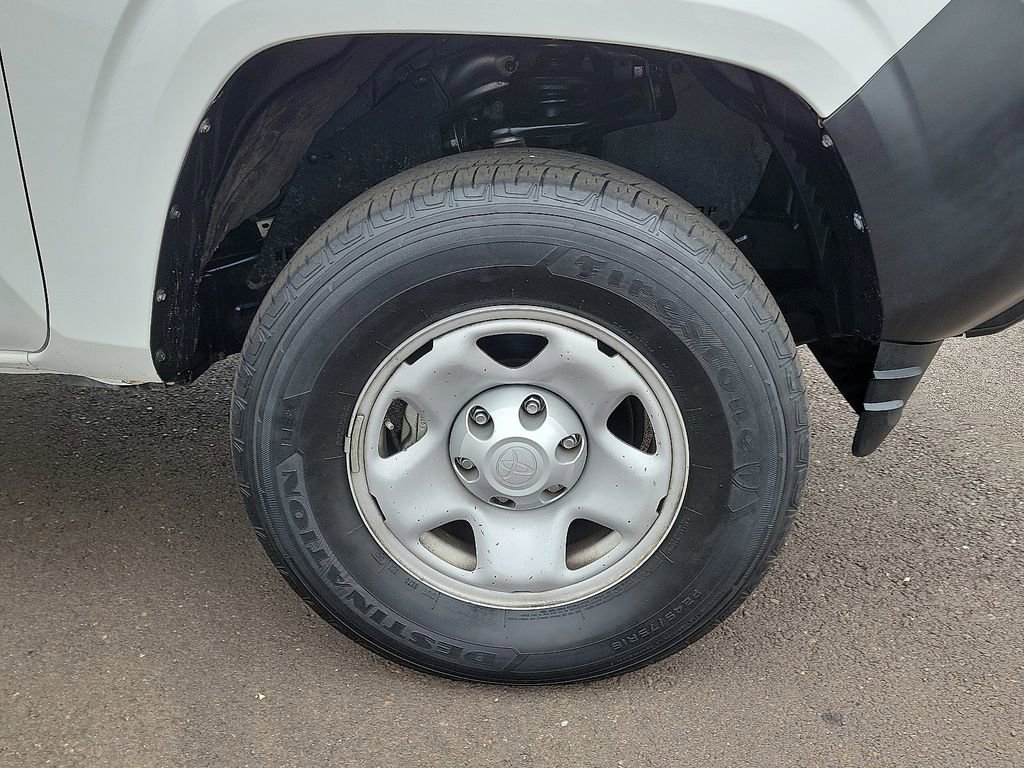 Used 2021 Toyota Tacoma SR image 7