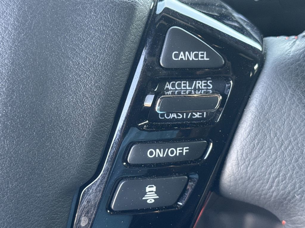 Used 2025 Nissan Frontier PRO-4X w/ Pro Convenience Package image 25