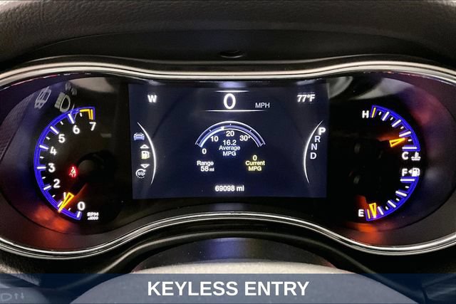 Used 2021 Jeep Grand Cherokee Altitude AWD/4WD image 18