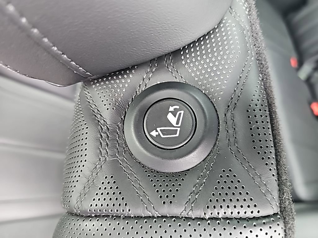 Used 2022 Hyundai Palisade Calligraphy image 33