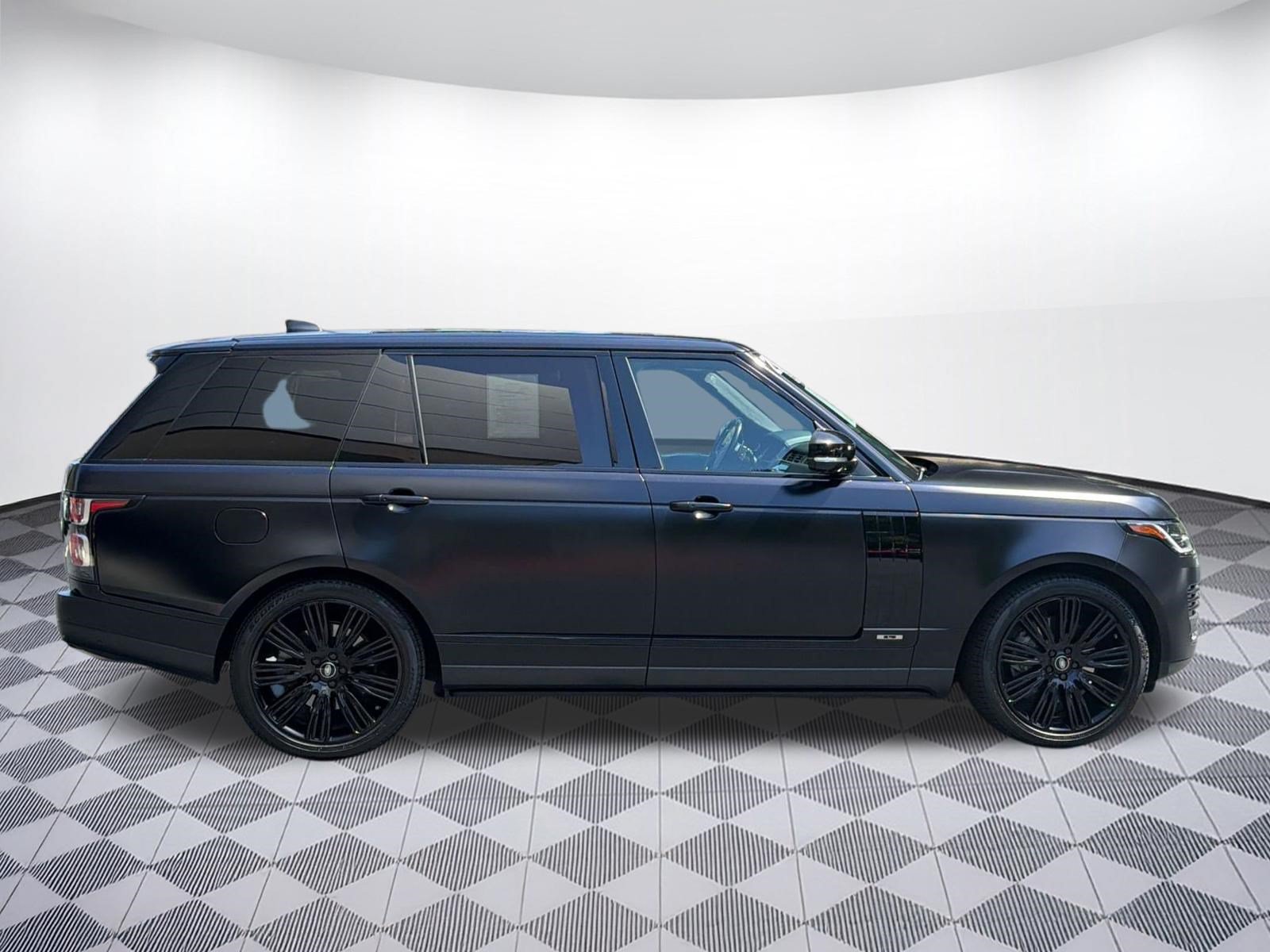 Used 2021 Land Rover Range Rover P525 Westminster Edition LWB AWD/4WD image 9