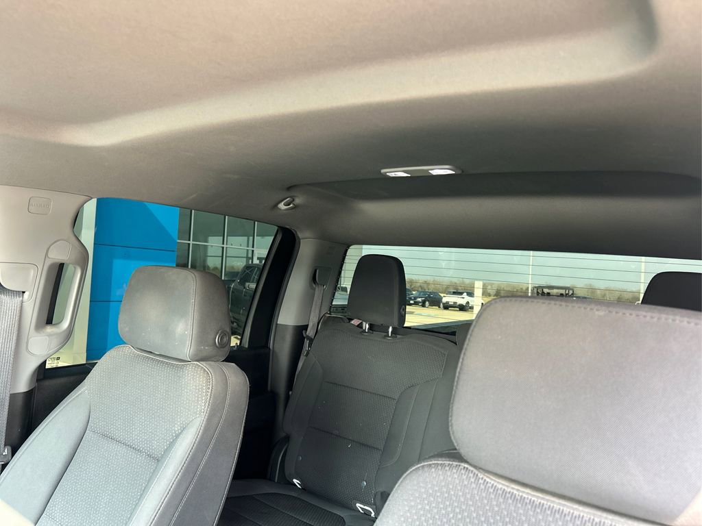 Used 2021 Chevrolet Silverado 2500 Custom w/ Custom Value Package image 18