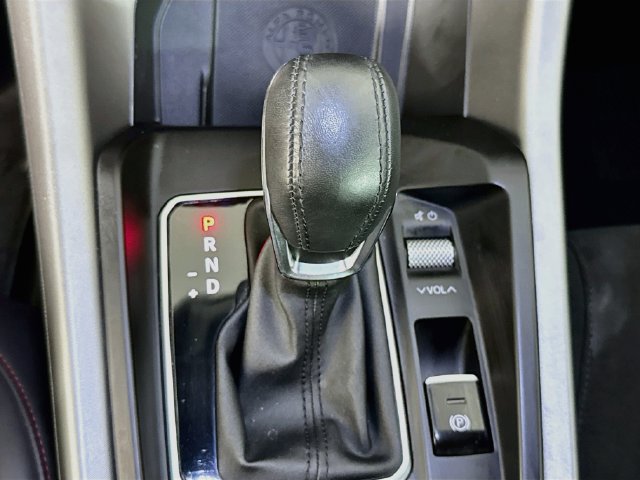 Used 2024 Alfa Romeo Tonale Veloce AWD/4WD image 17