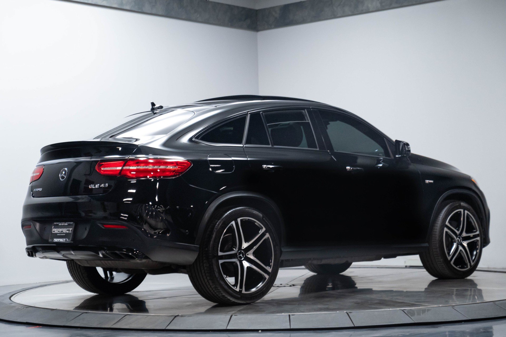 Used 2018 Mercedes-Benz GLE 43 AMG 4MATIC Coupe image 15
