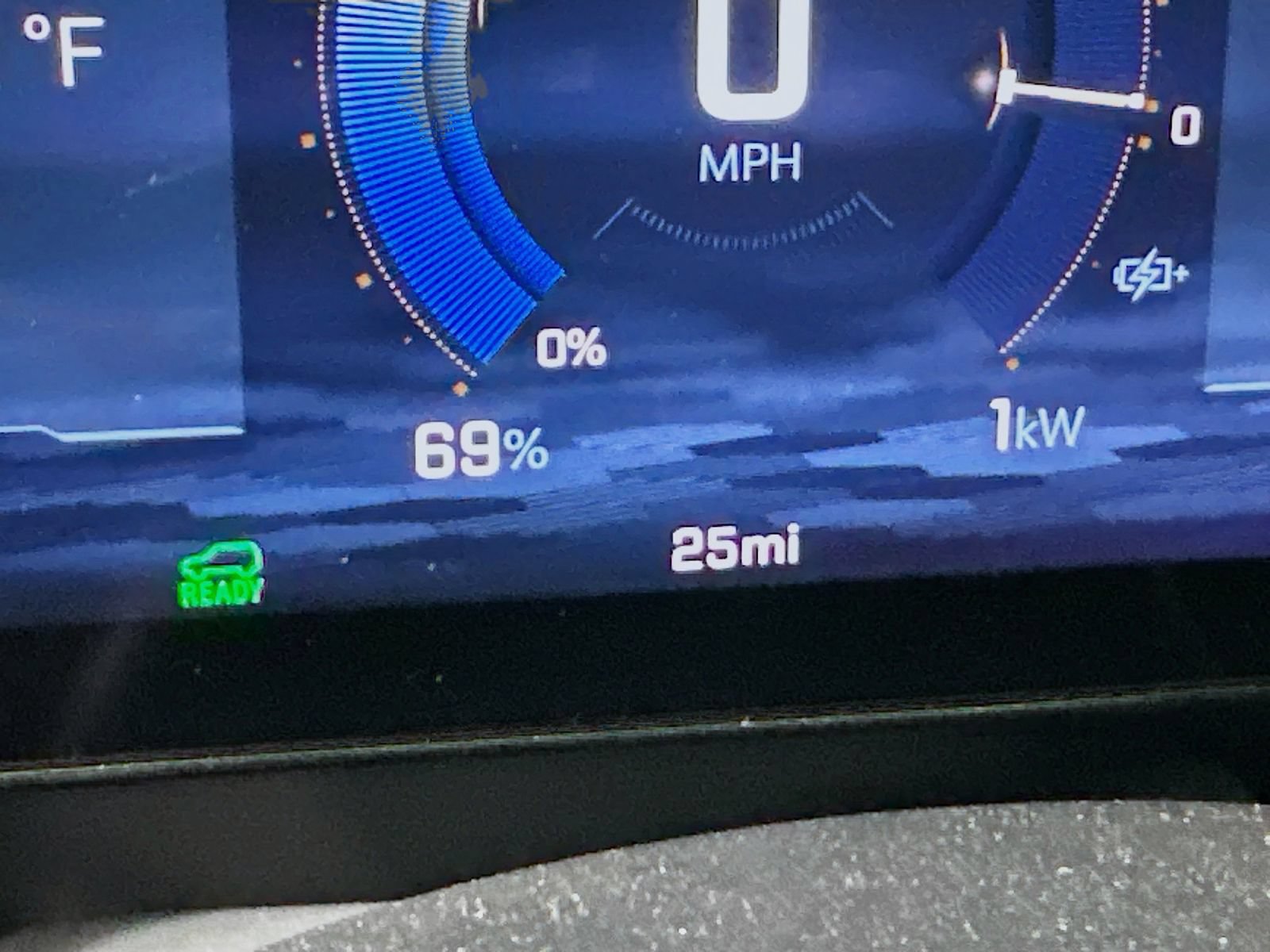 New 2026 Chevrolet Equinox EV LT FWD image 13