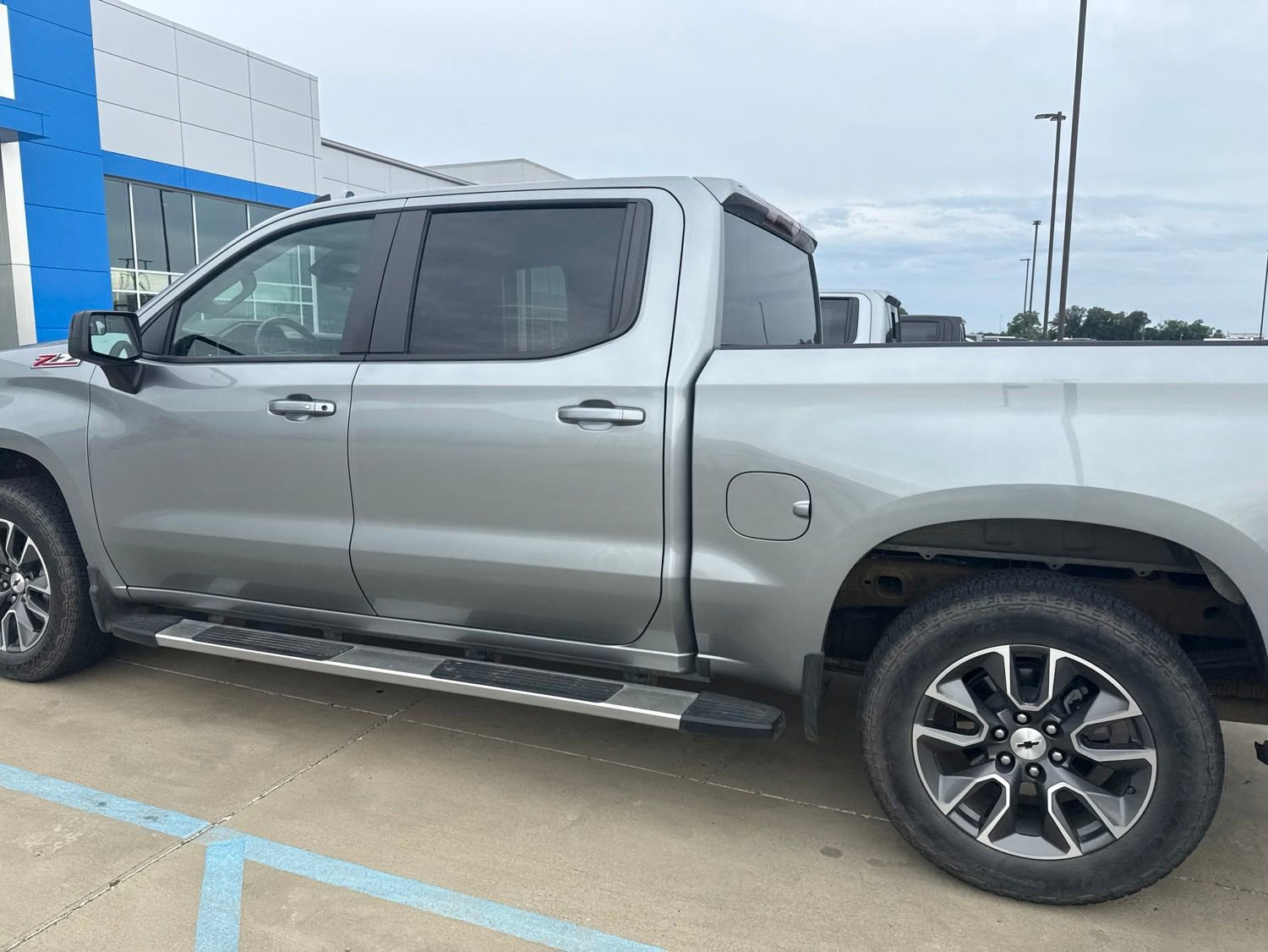 Used 2024 Chevrolet Silverado 1500 RST w/ Z71 Off-Road Package AWD/4WD image 12