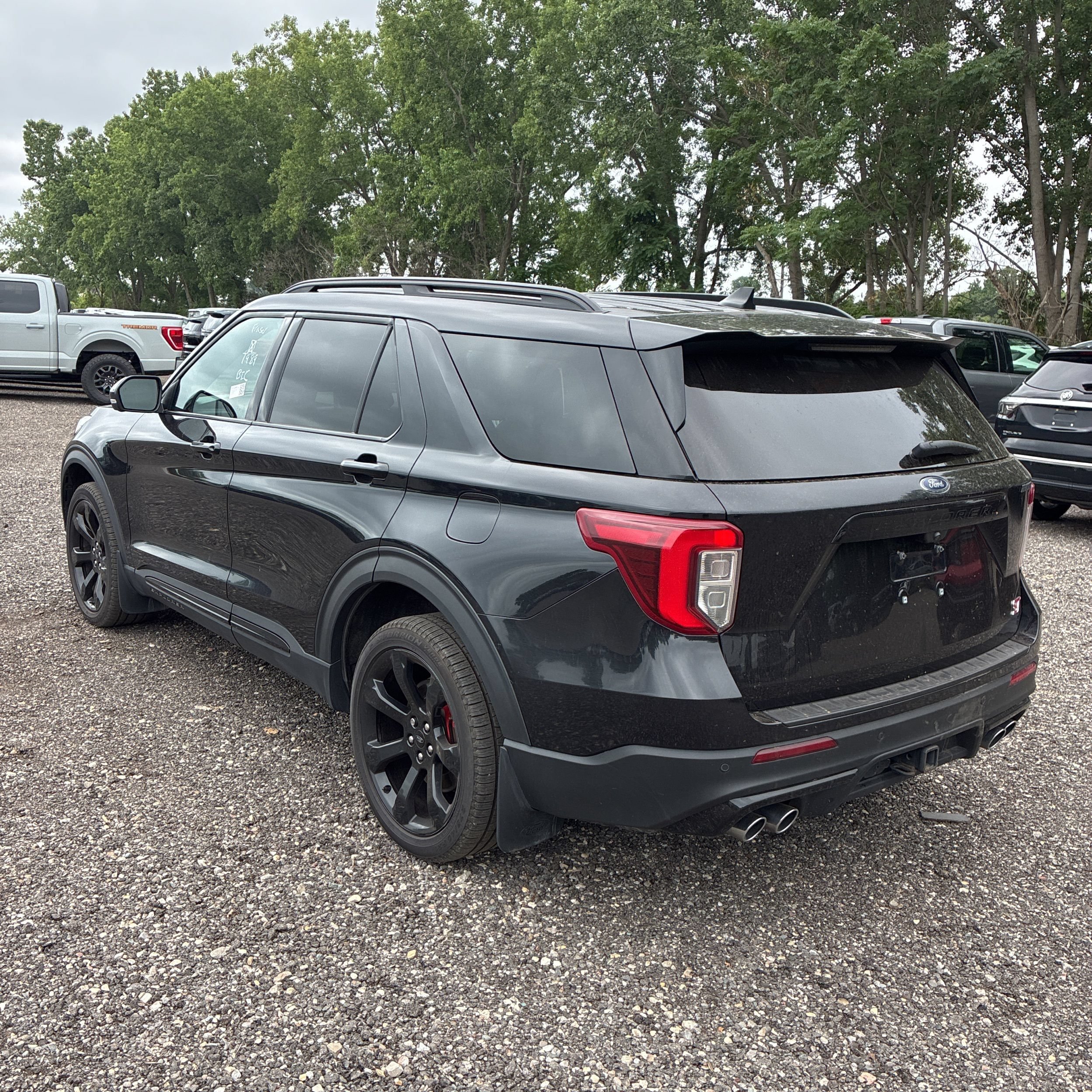 Used 2023 Ford Explorer ST w/ Technology Package AWD/4WD image 4
