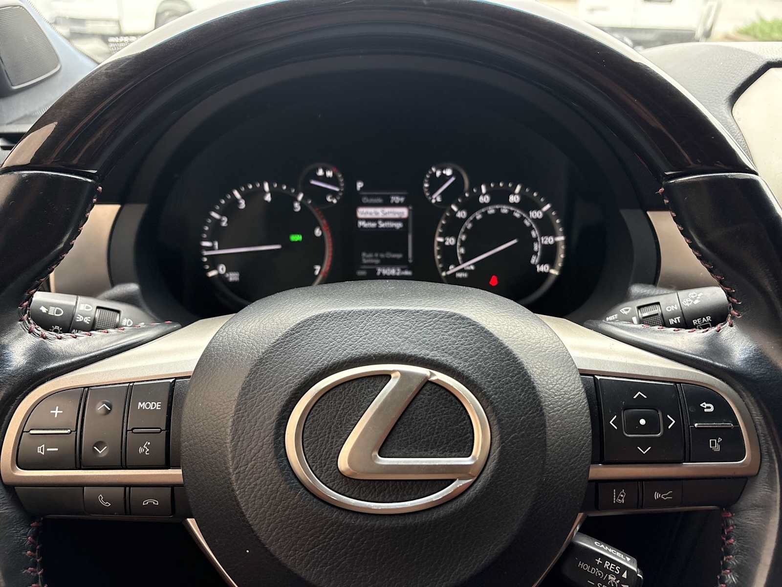Used 2020 Lexus GX 460 Premium w/ Premium Package AWD/4WD image 11