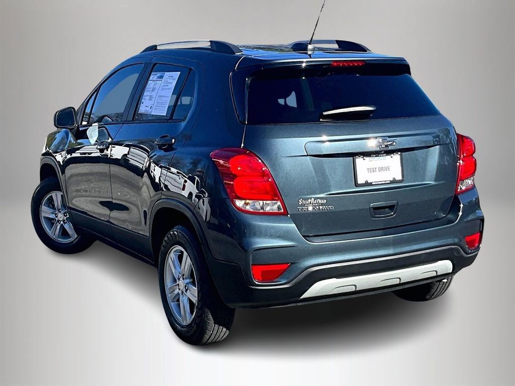 Certified 2022 Chevrolet Trax LT w/ LT Convenience Package image 7