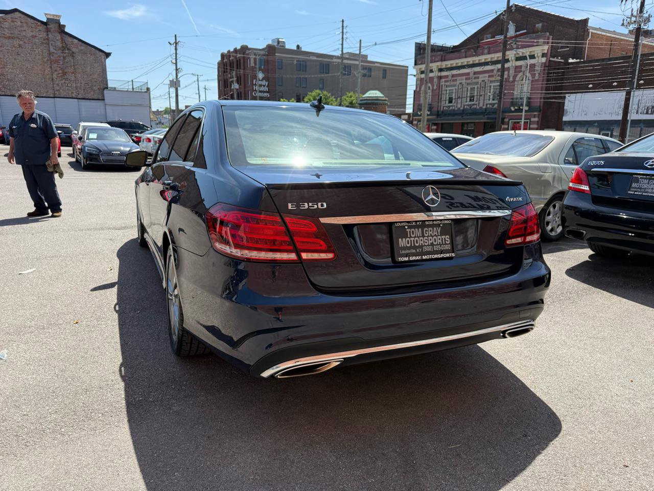 Used 2015 Mercedes-Benz E 350 4MATIC Sedan image 4