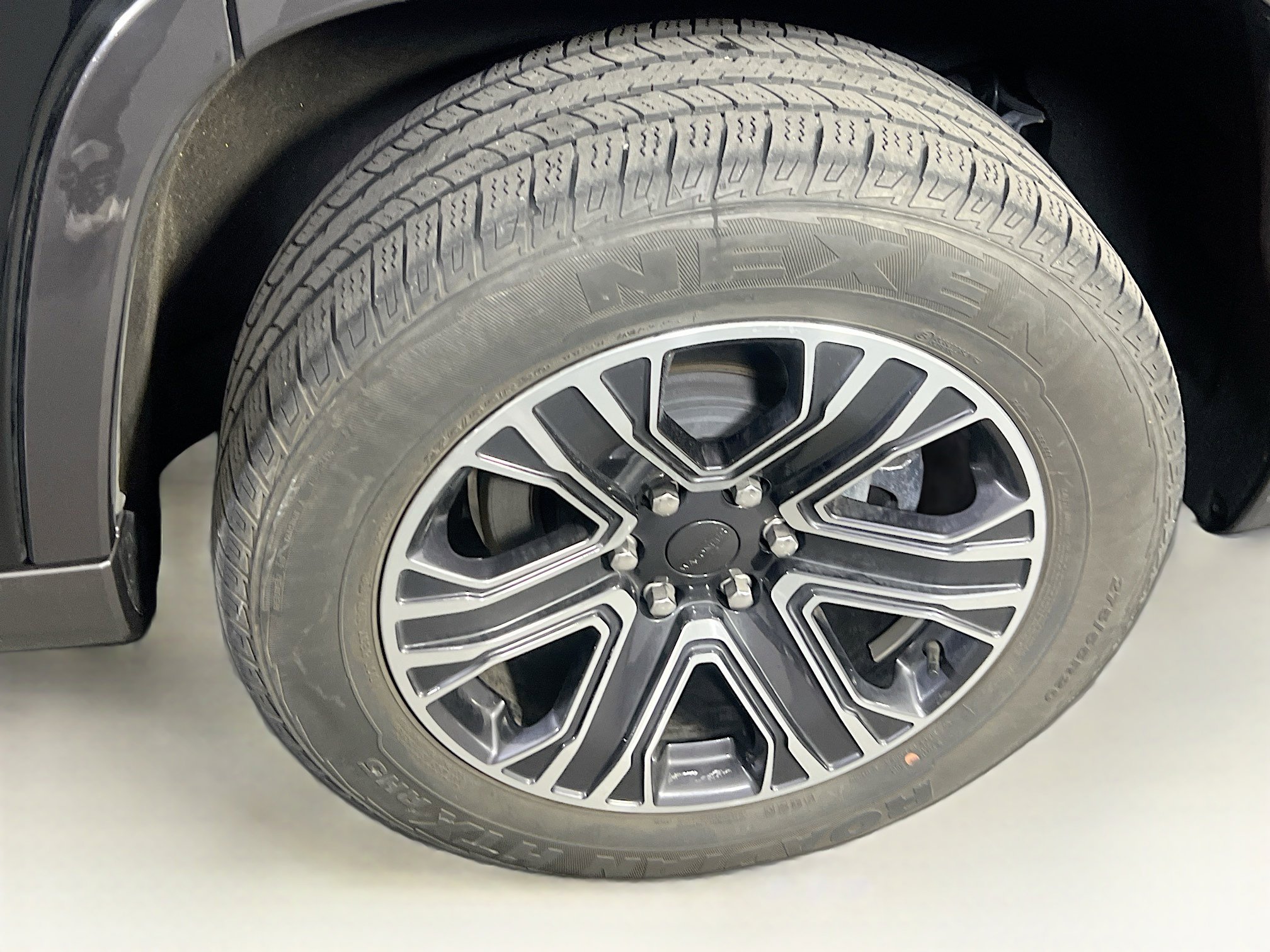 Used 2022 Jeep Wagoneer Series III w/ Rear Seat Video Group 1 image 34