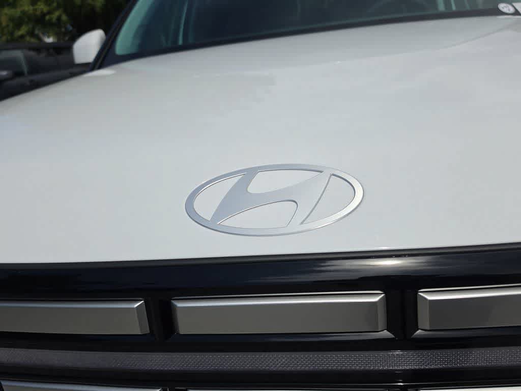 New 2027 Hyundai Santa Fe SE FWD image 12