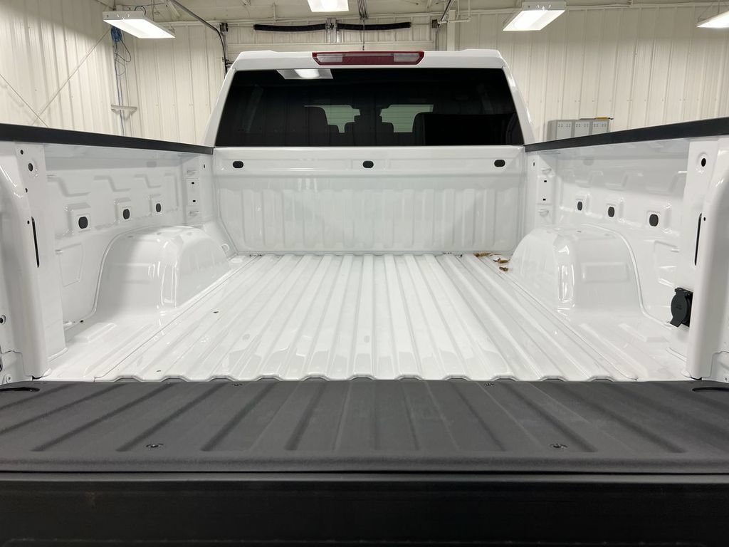 New 2026 Chevrolet Silverado 1500 LT w/ Z71 Off-Road Package AWD/4WD image 24