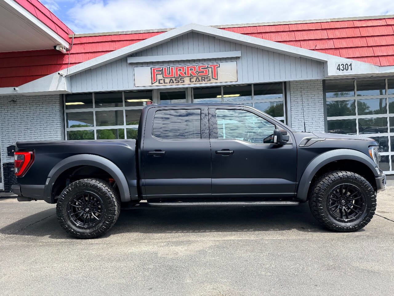 Used 2021 Ford F150 Raptor w/ Equipment Group 801A High AWD/4WD image 2