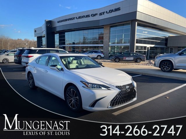 New 2025 Lexus ES 350 w/ Premium Package image 1