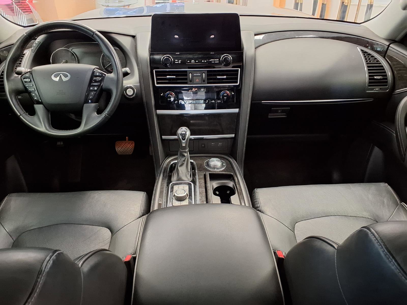 Used 2023 INFINITI QX80 Luxe w/ Cargo Package AWD/4WD image 18