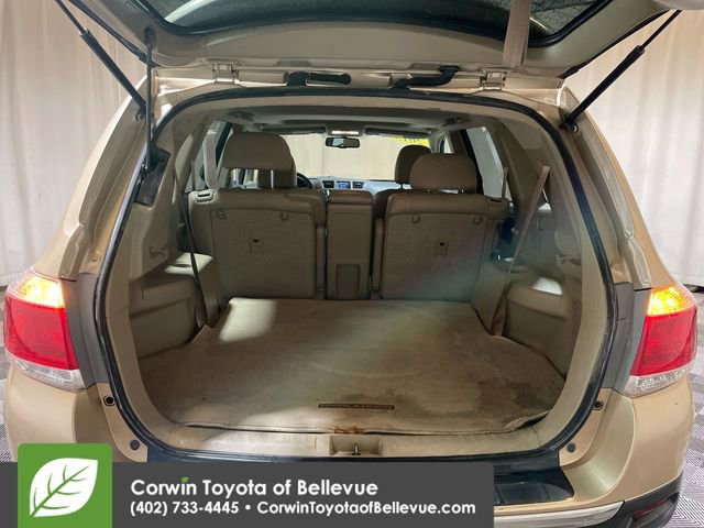 Used 2013 Toyota Highlander Limited image 17