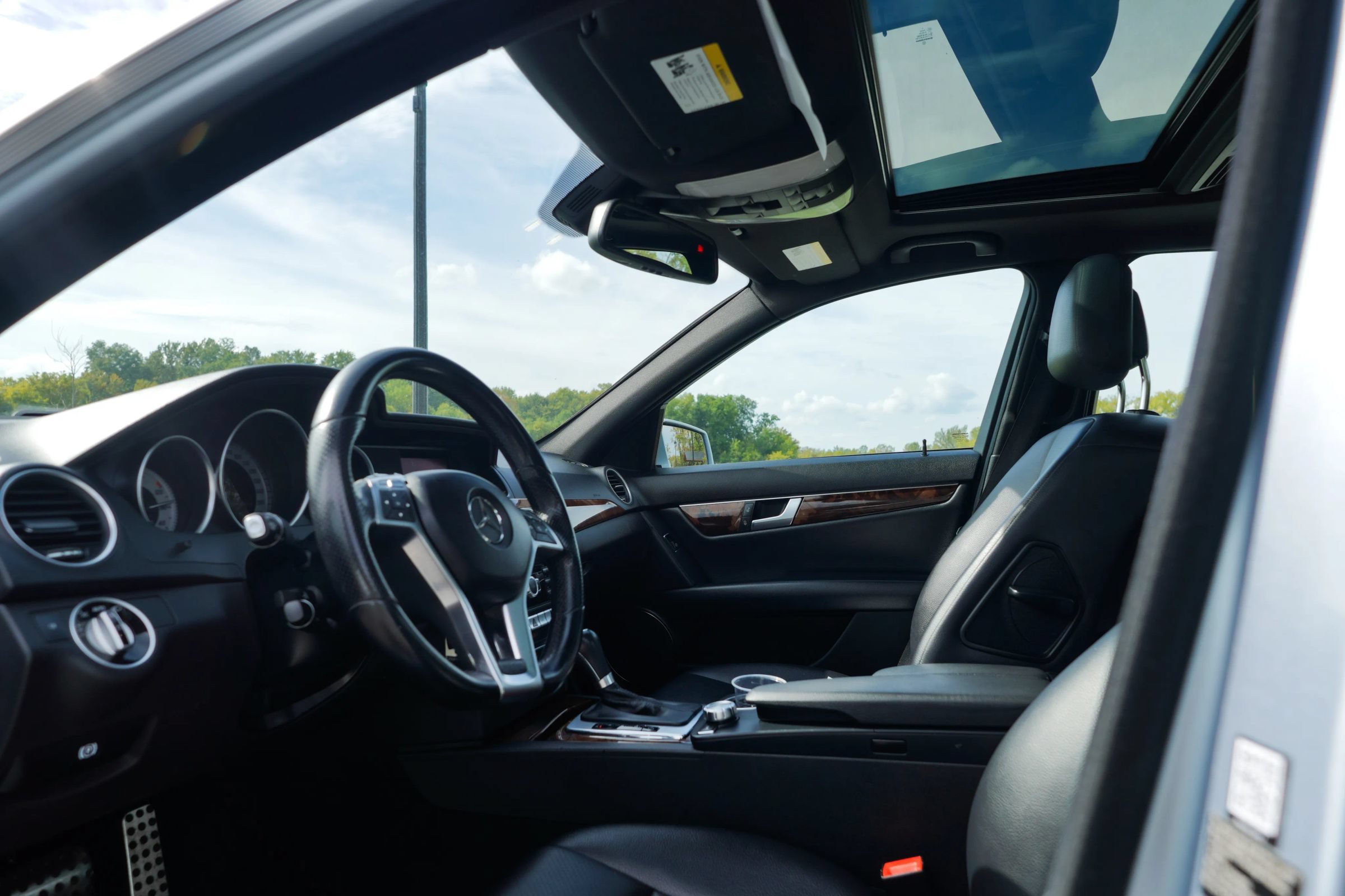 Used 2013 Mercedes-Benz C 300 4MATIC Sedan image 9