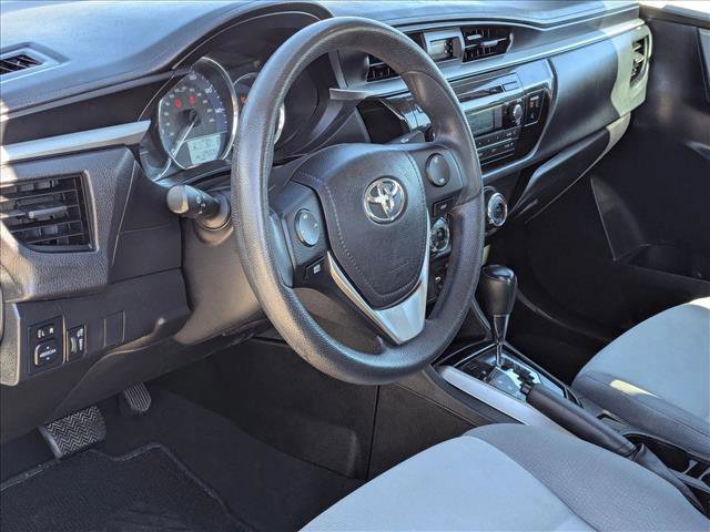 Used 2015 Toyota Corolla L image 6