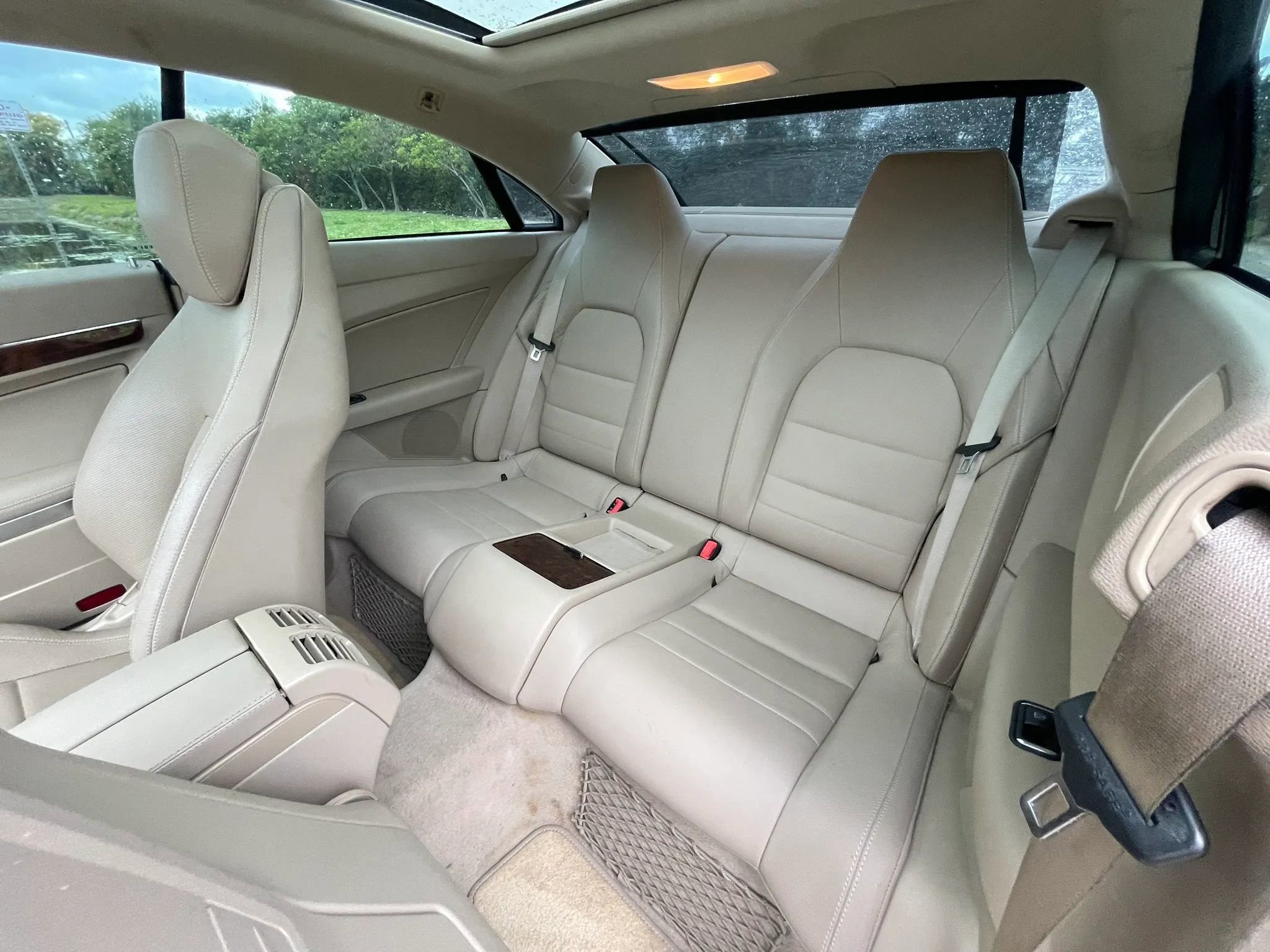 Used 2013 Mercedes-Benz E 350 Coupe image 28