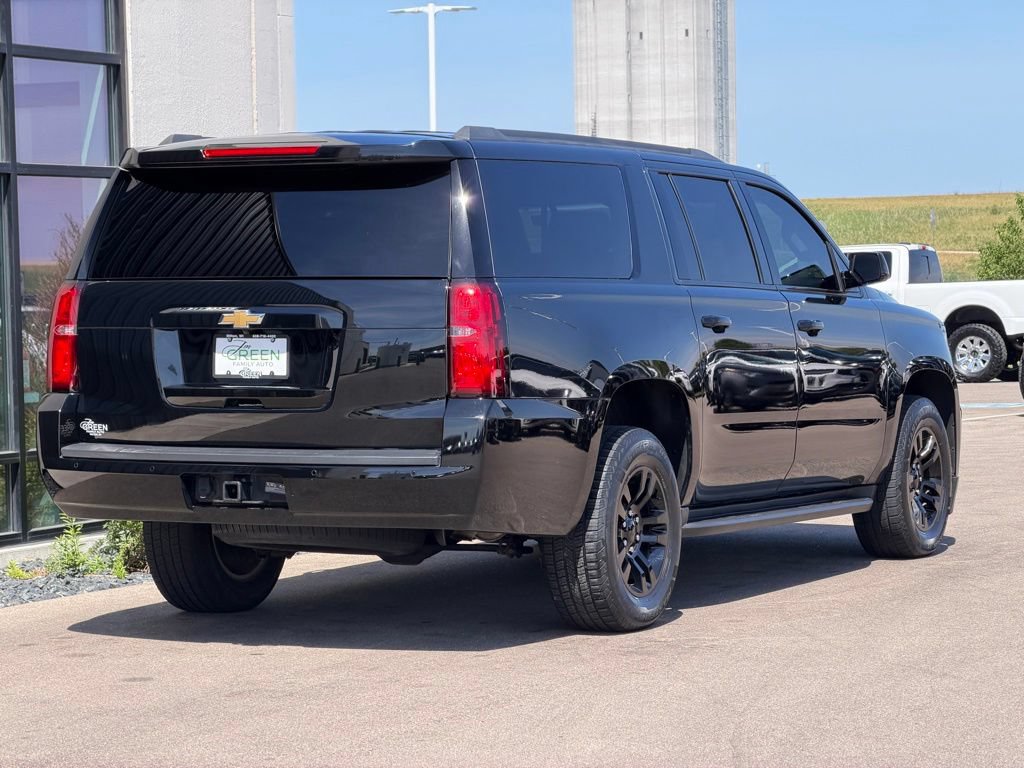 Used 2018 Chevrolet Suburban LT AWD/4WD image 5