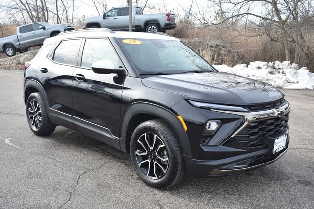 Certified 2025 Chevrolet TrailBlazer ACTIV w/ Convenience Package image 11