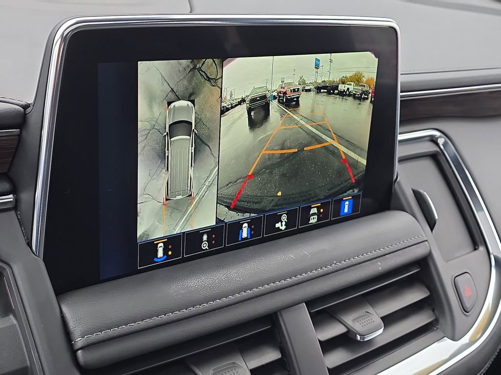 Used 2023 Chevrolet Suburban LT w/ LT Signature Plus Package image 28