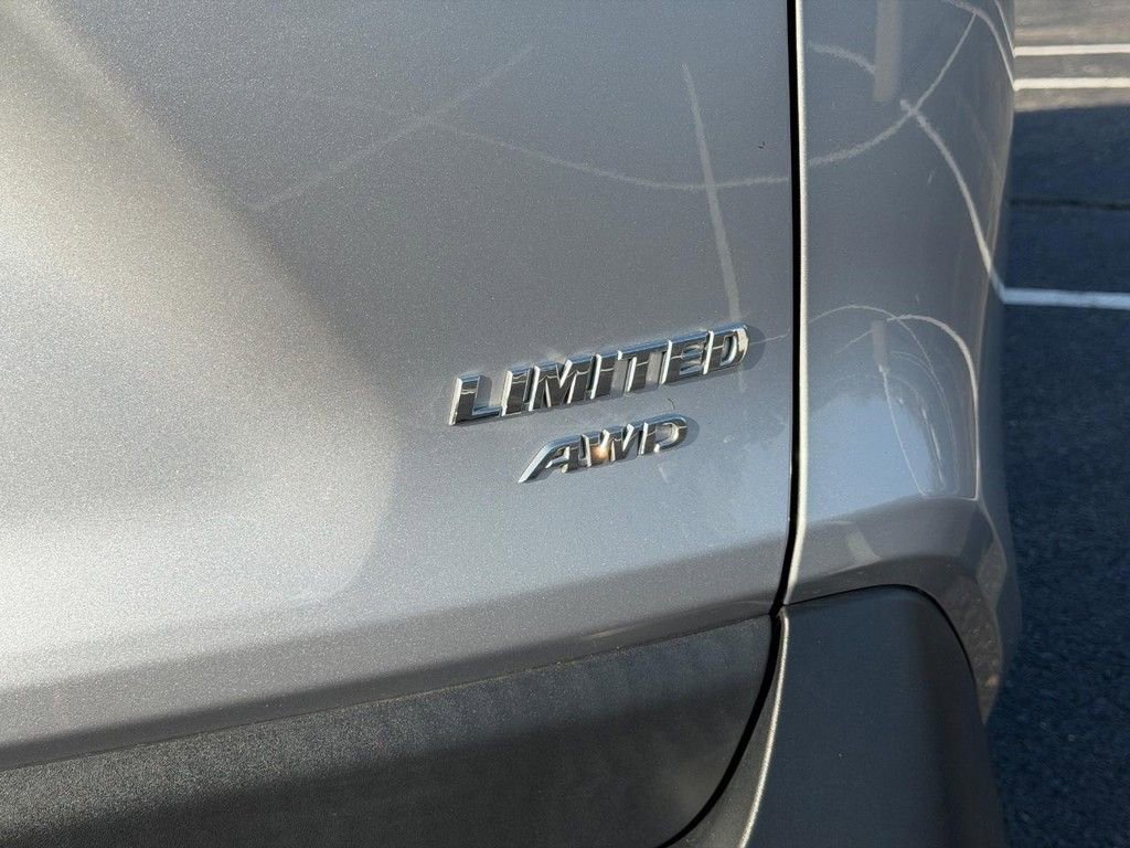 Used 2023 Toyota RAV4 Limited image 7
