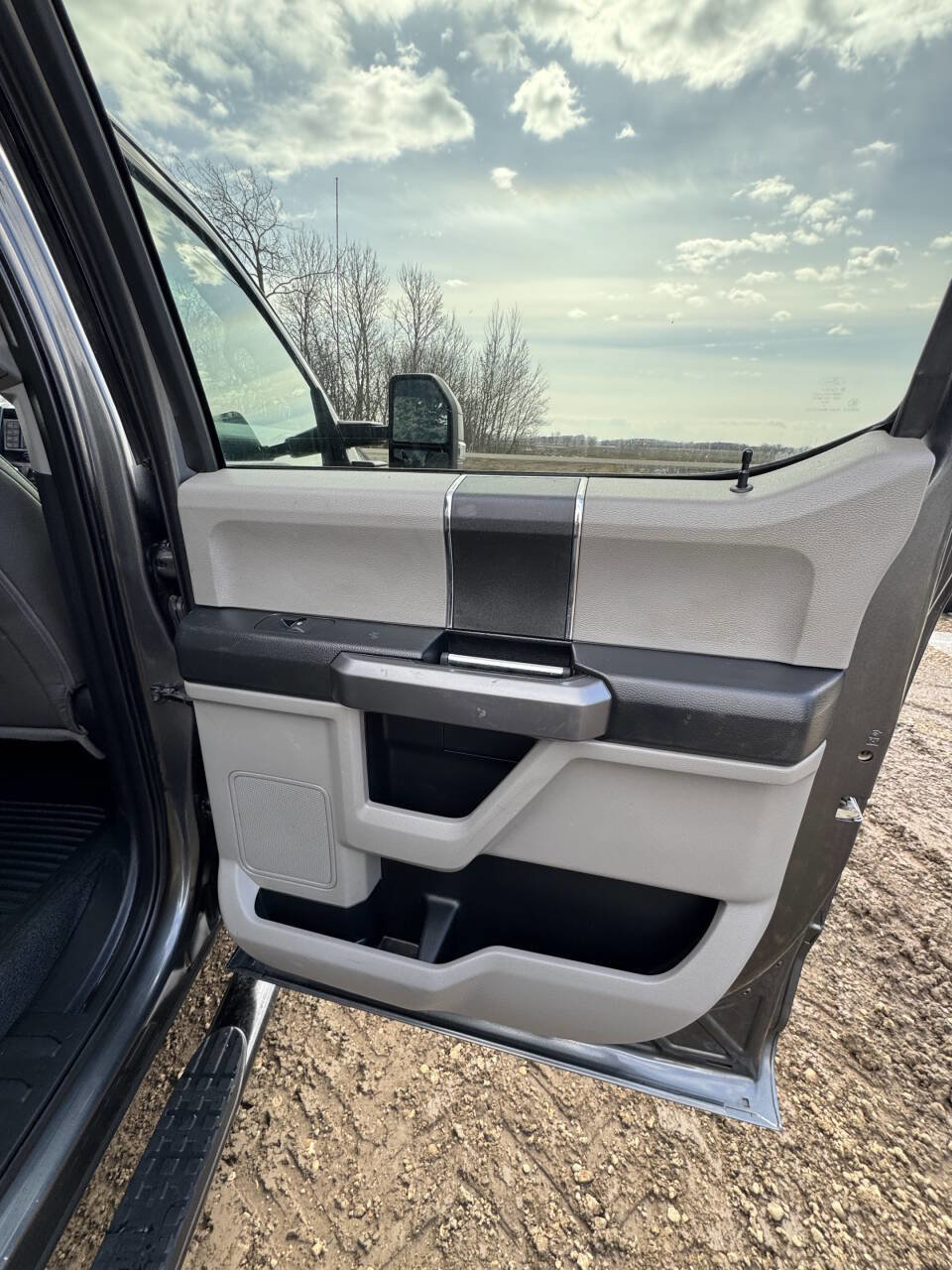 Used 2019 Ford F350 XLT w/ XLT Value Package AWD/4WD image 57
