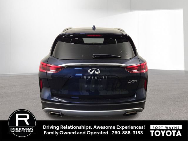 Used 2019 INFINITI QX50 Essential w/ Sensory Package image 9
