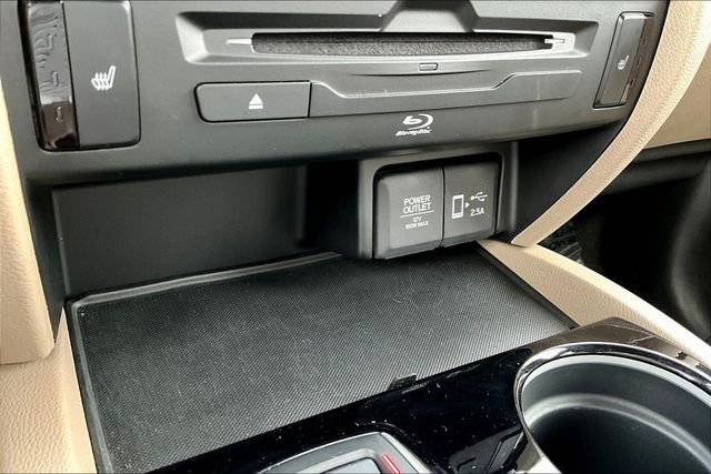 Used 2020 Honda Pilot Touring image 16