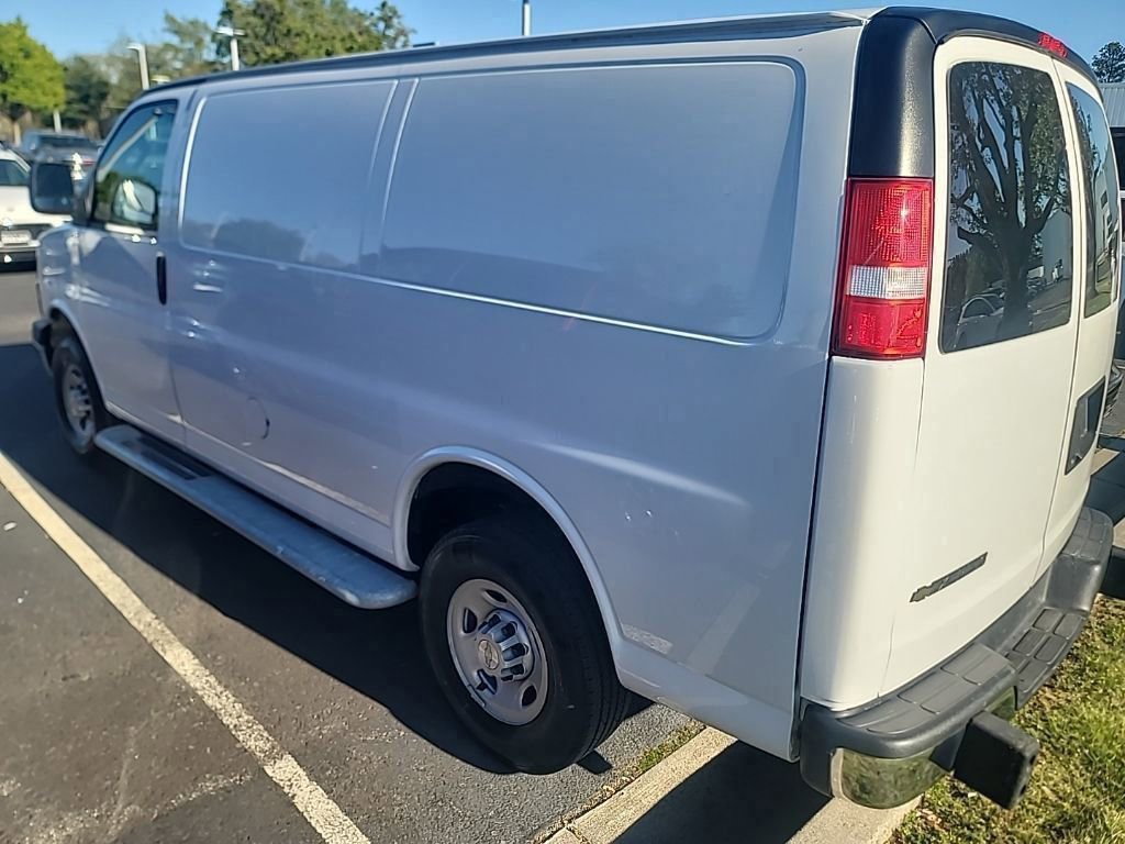 Used 2024 Chevrolet Express 2500 w/ Driver Convenience Package image 19