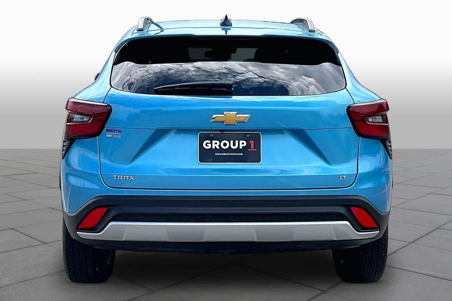 Used 2025 Chevrolet Trax LT w/ Driver Confidence Package FWD image 5
