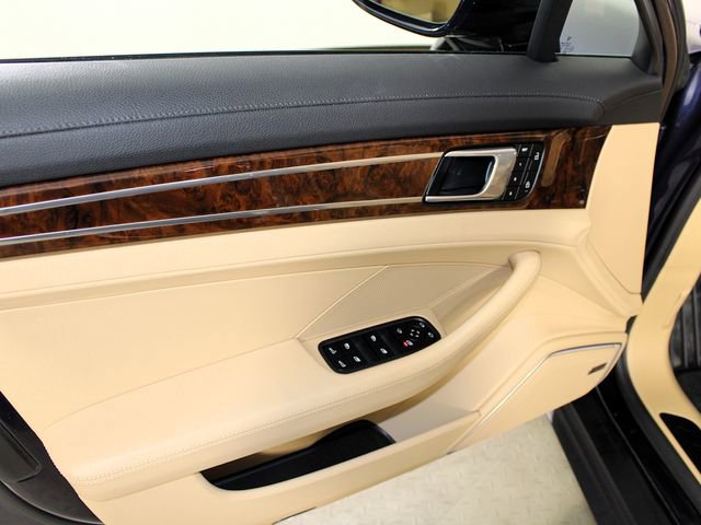 Certified 2023 Porsche Panamera 4 Platinum Edition image 19