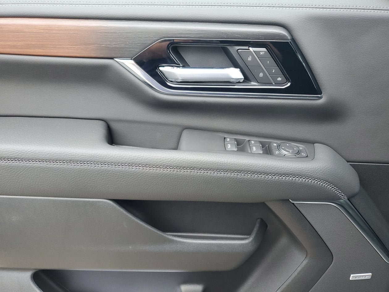 New 2026 GMC Yukon XL Denali RWD image 17